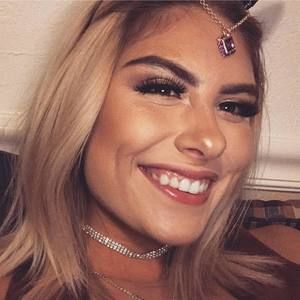 Meet your Posher, Marissa